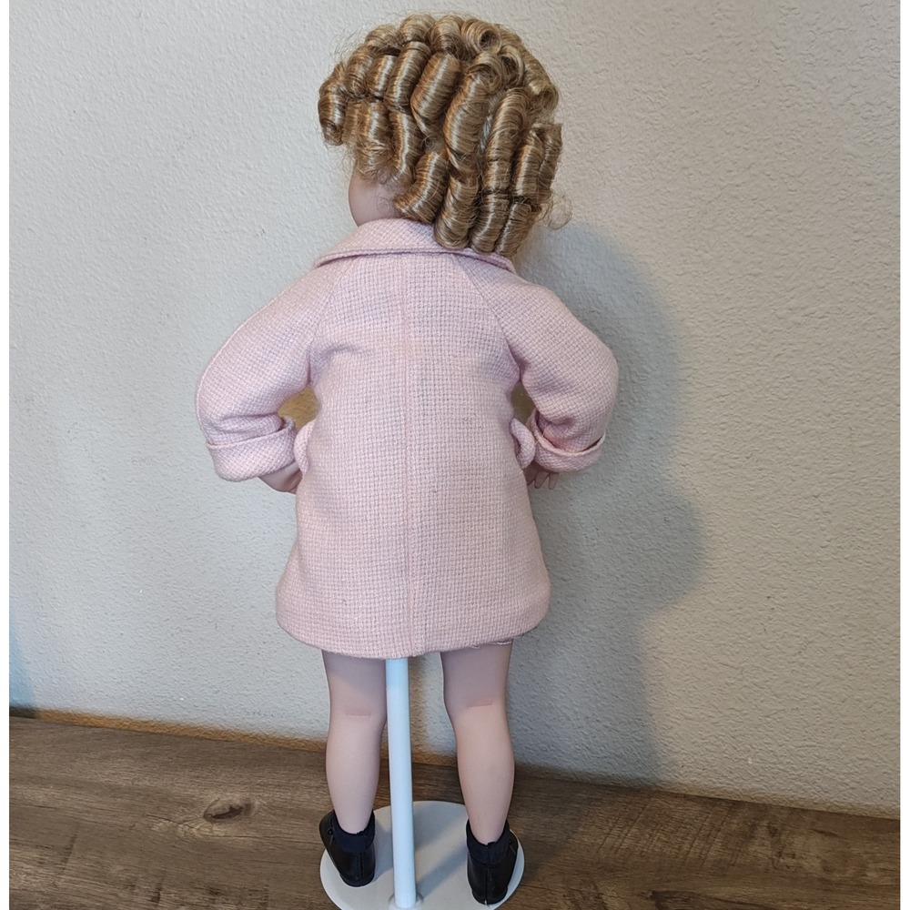 - Pink Coat - Picture 4 of 10